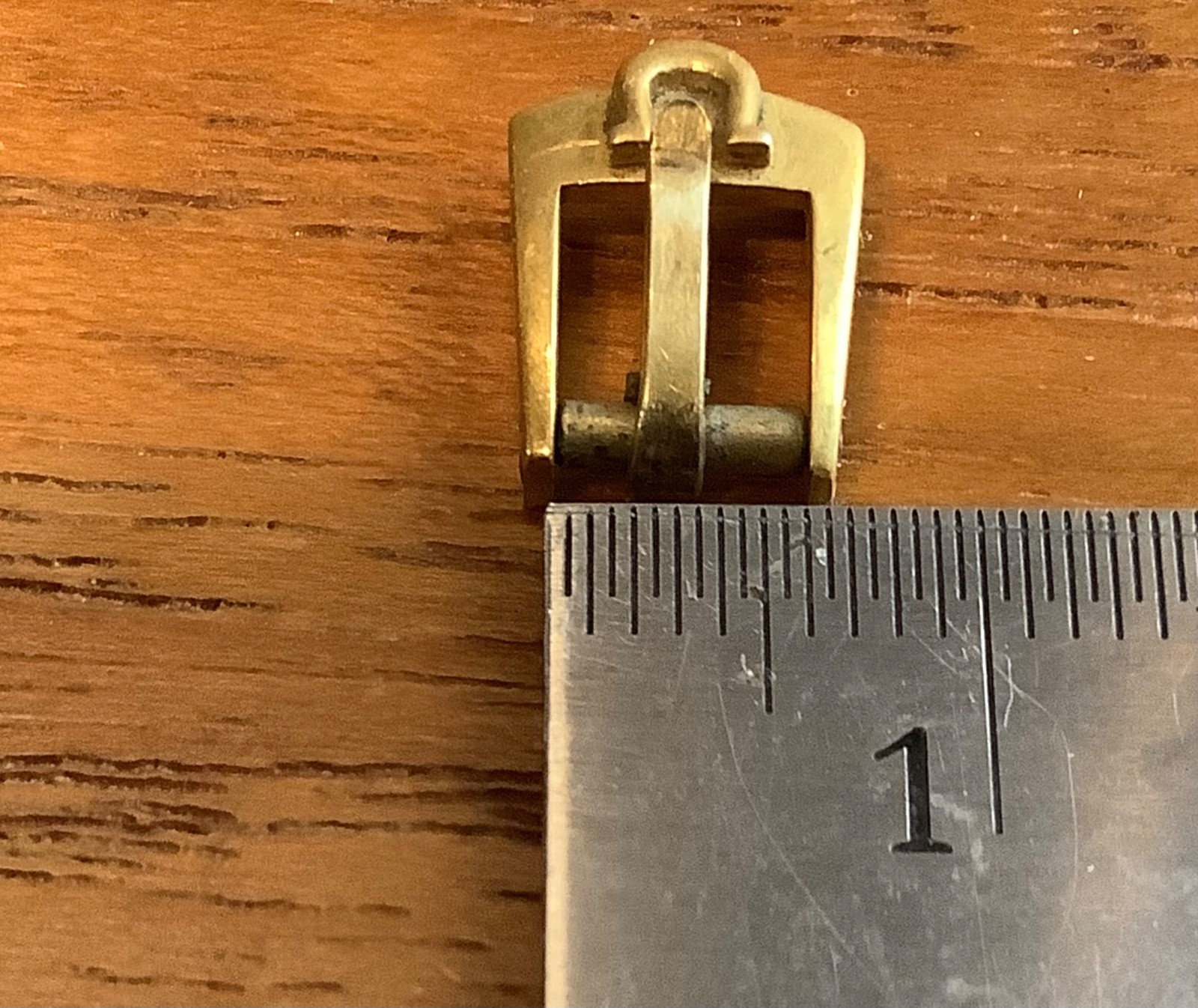 Vintage Omega Lady’s Gold Plaque Buckle To Fit 6mm Two Piece Leather Strap