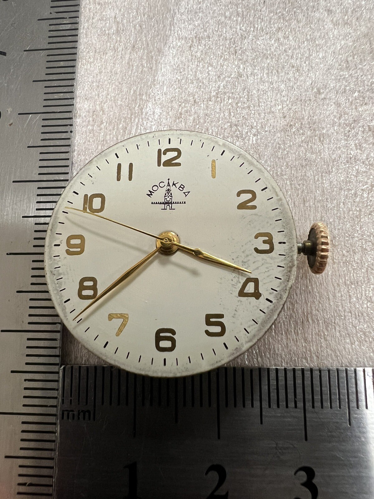 Watch movement USSR Moskva From Gold Watches 1MCHZ. FOR PARTS