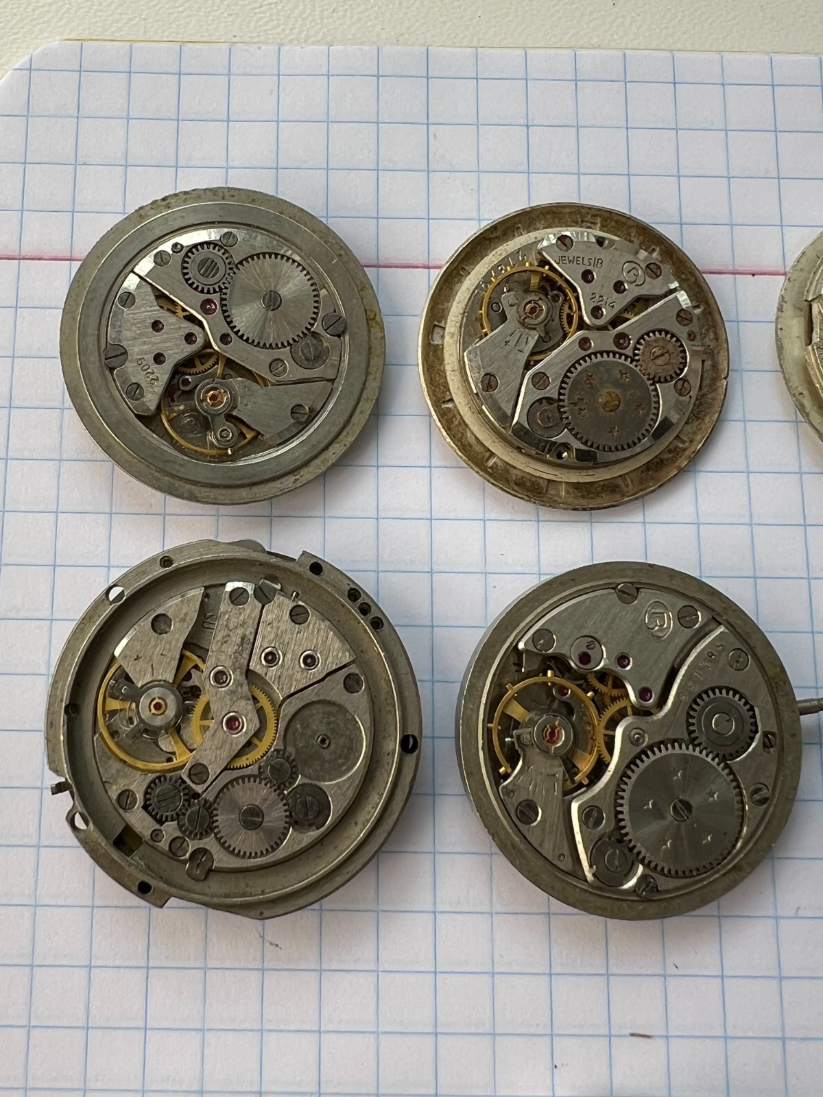 MOVEMENTS (25pcs) FOR MENS WRIST WATCH Raketa, Vostok, Slava etc. USSR for parts