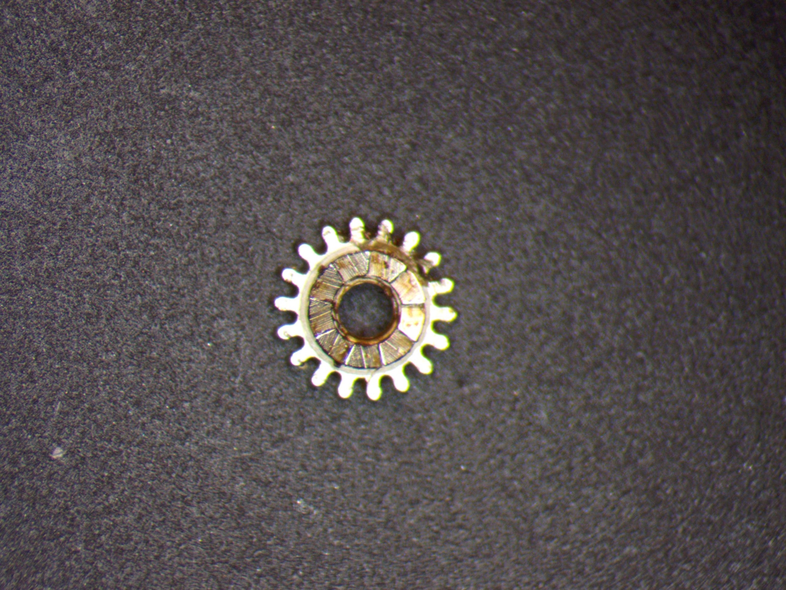 Rolex 3135 204 Winding pinion Genuine part