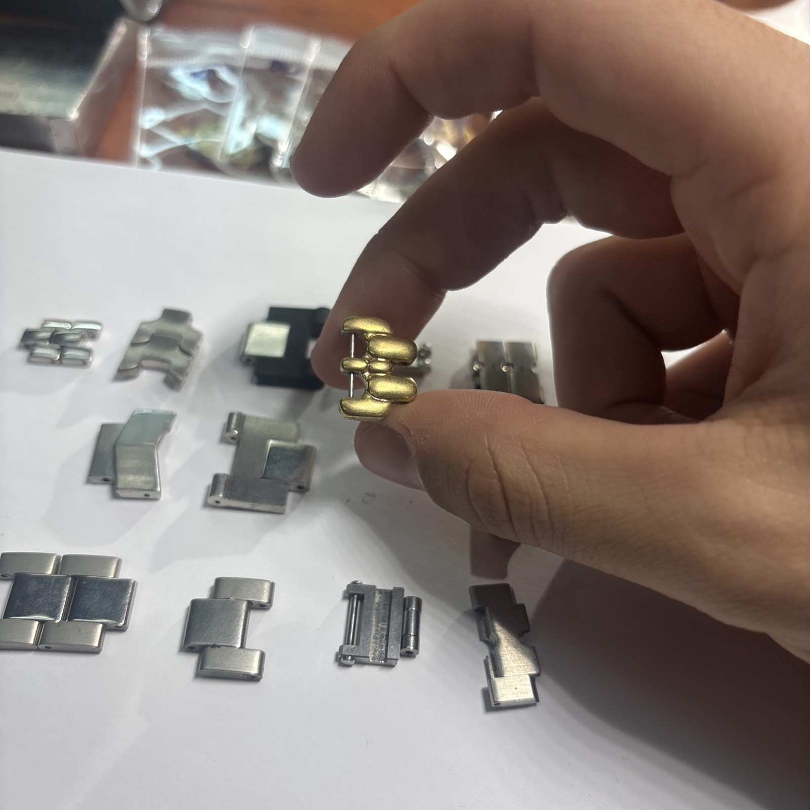 MOVADO ASSORTED LINKS (ALL AS IS)(PACKAGE DEAL)
