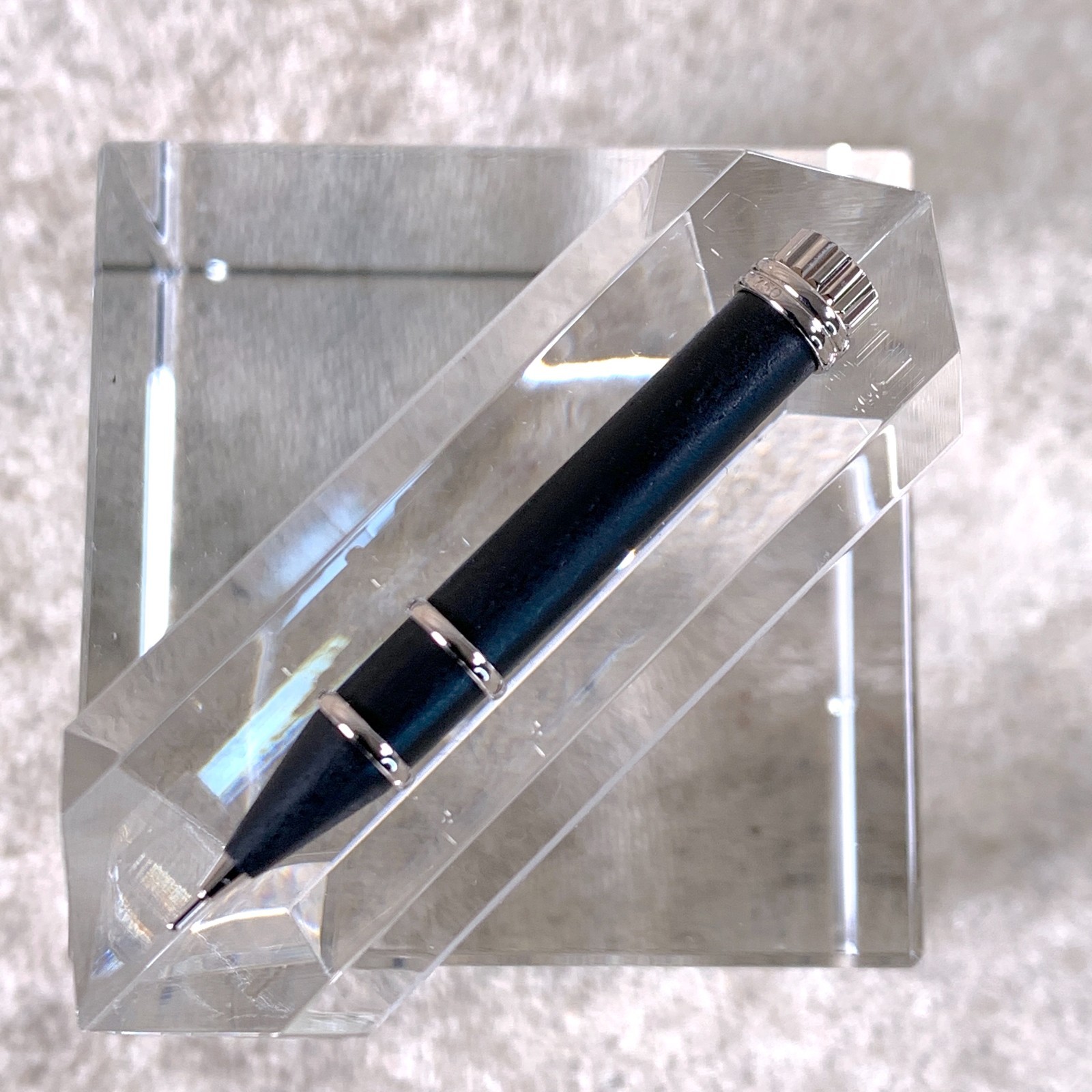 Genuine Patek Philippe 18 Karat 750 White Gold Pin Watch Pusher