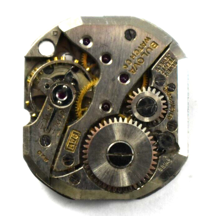 Vintage Bulova Manual Wind 17J 8AH Wrist Watch Movement lot.fh