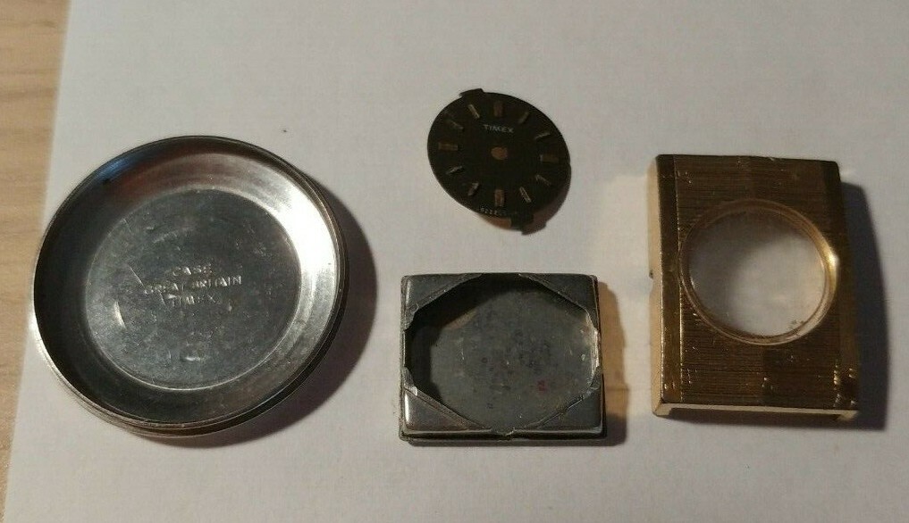 Lotto di ricambi per orologi vintage vari (Timex e altri), per riparazioni