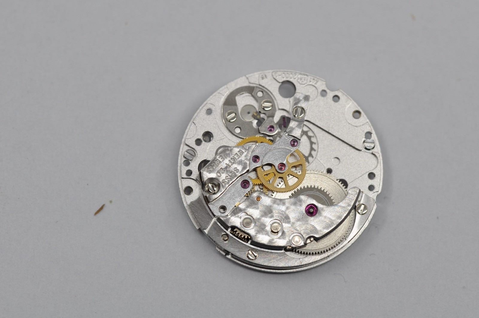 omega 2520 longines L595.2 ETA 2000-1 incomplete movement parts NOS Q41