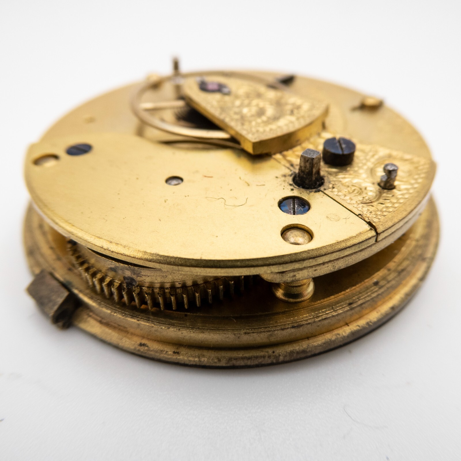 Unsigned 46.6 x 14.1 mm English Antique Fusee Pocket Watch Movement with Dial