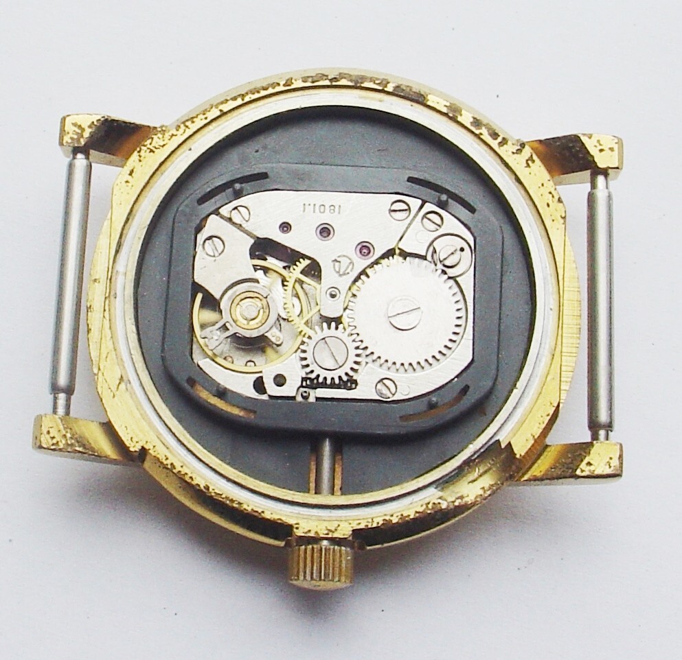 Vintage Luch Belarus Mens Watch YELLOW DIAL AND CASE SERVICED