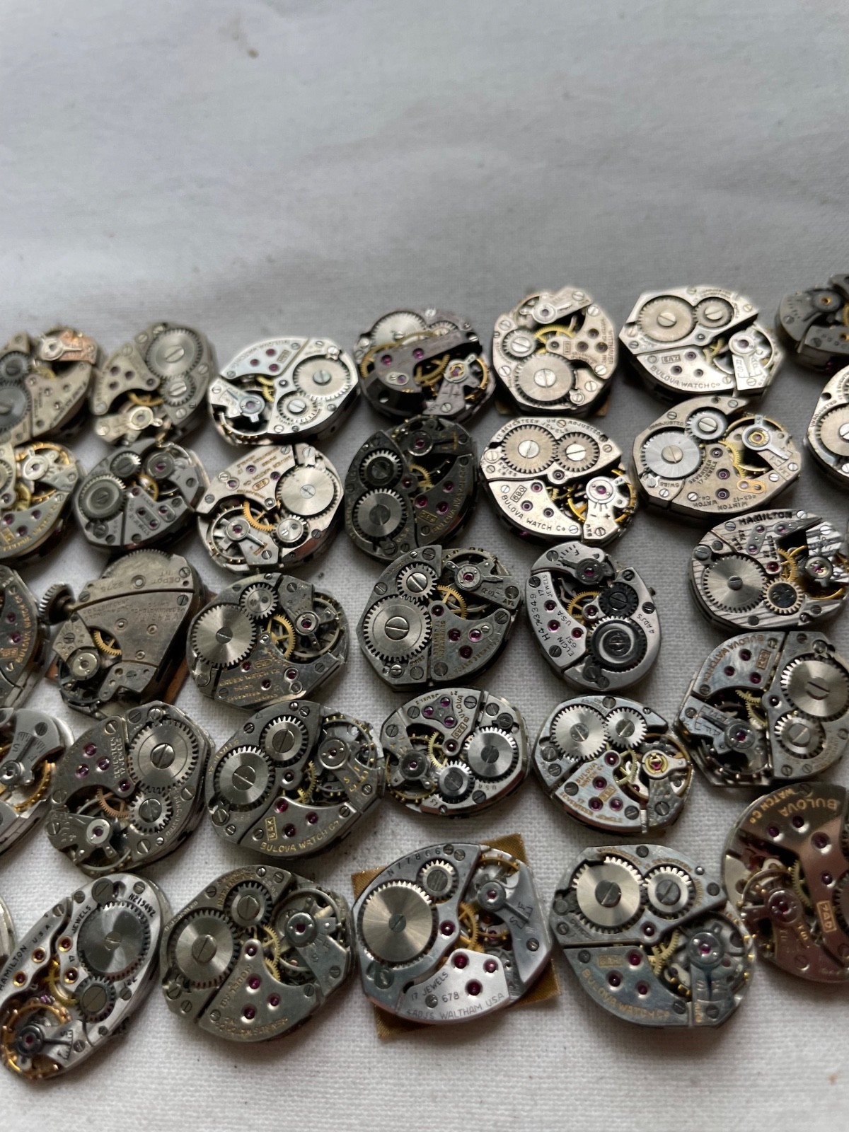 40 movement for USA ladies watches AS IS – Elgin Bulova Waltham Gruen etc.
