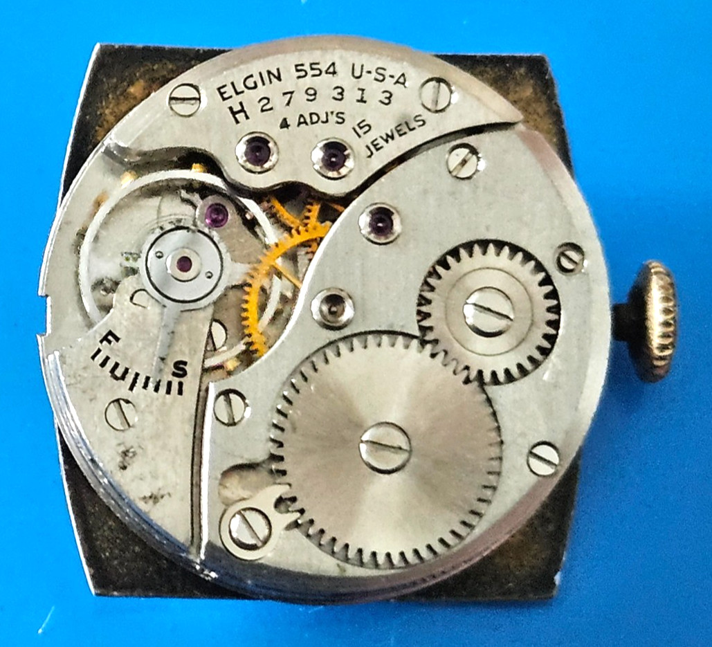 ELGIN 554 15J 4ADJ Watch Movement (REMOVED FROM GOLD CASE/BALANCE RUNS) lot76