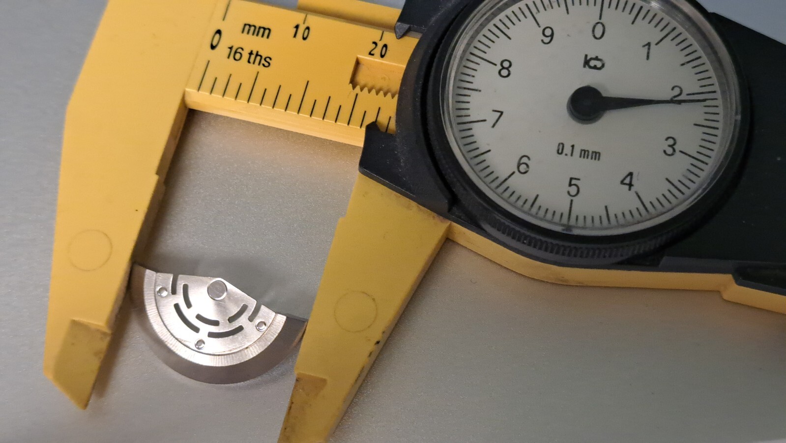 GENUINE Authentic Rolex 2230 2235 – 570-2 Oscillating Weight, Rotor BIG, 22.1mm