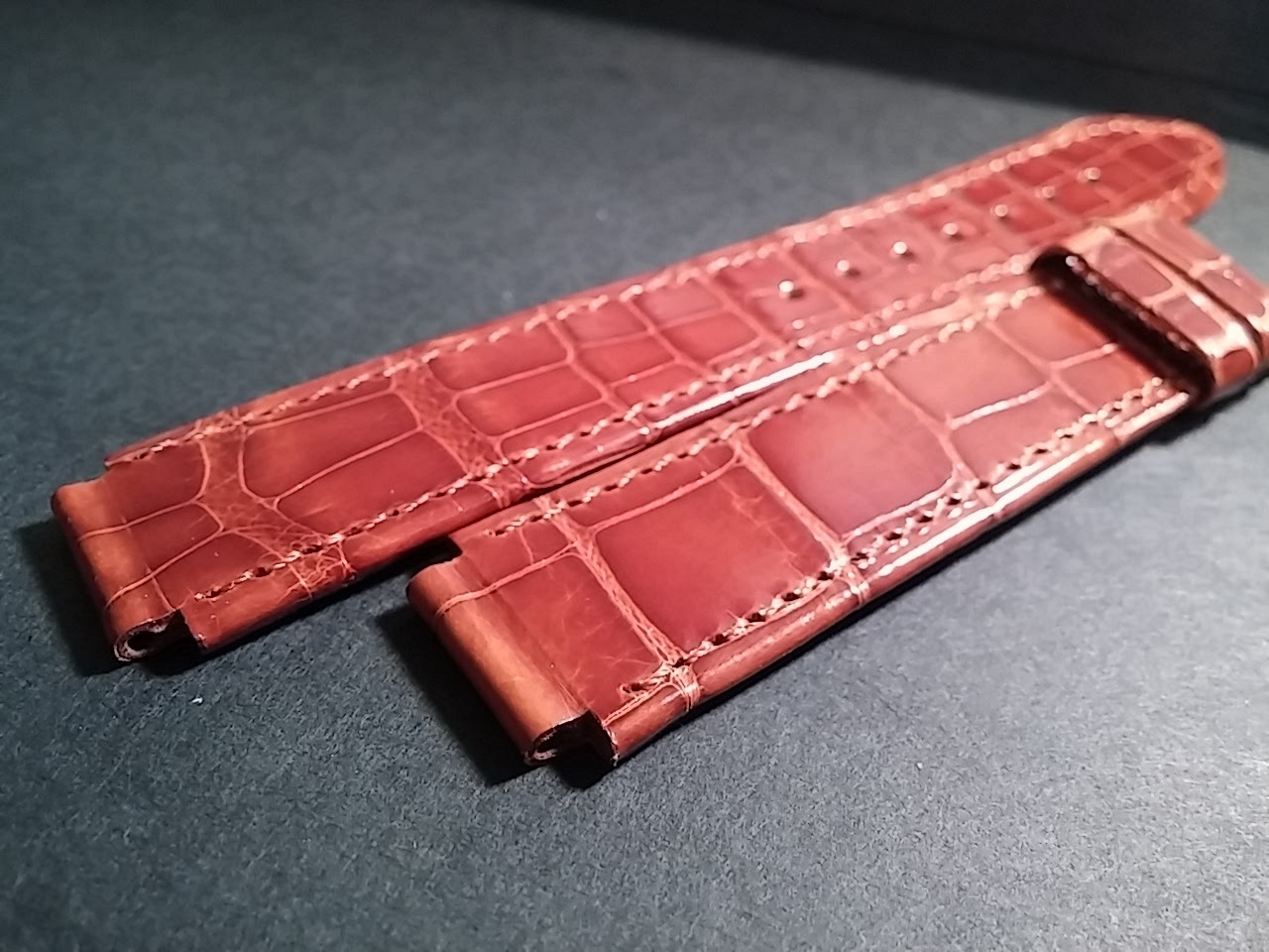 Milus band alligator SHINY BROWN-Regular 15mm (at watch) x 18mm at buckle