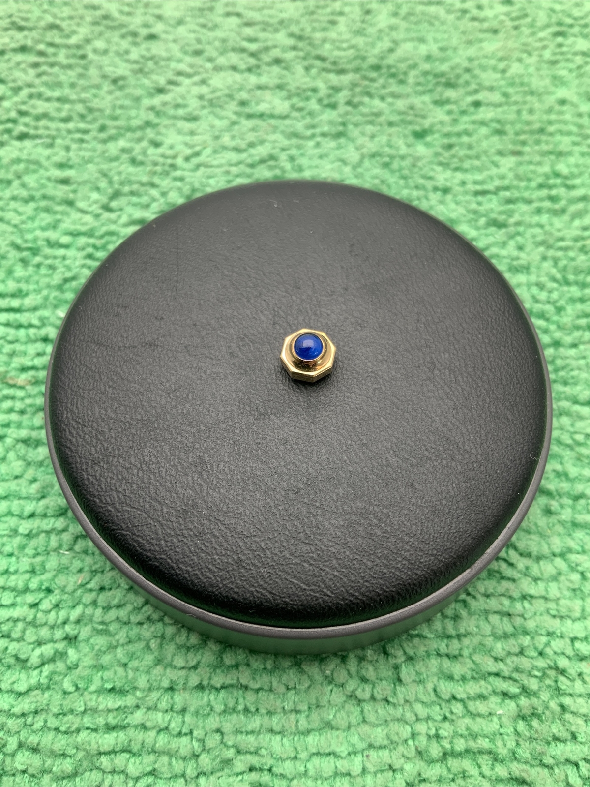 Cartier Crown Gold With Blue Stone, 8 Sides, 5.70mm, T.10, WP-5111, 069996