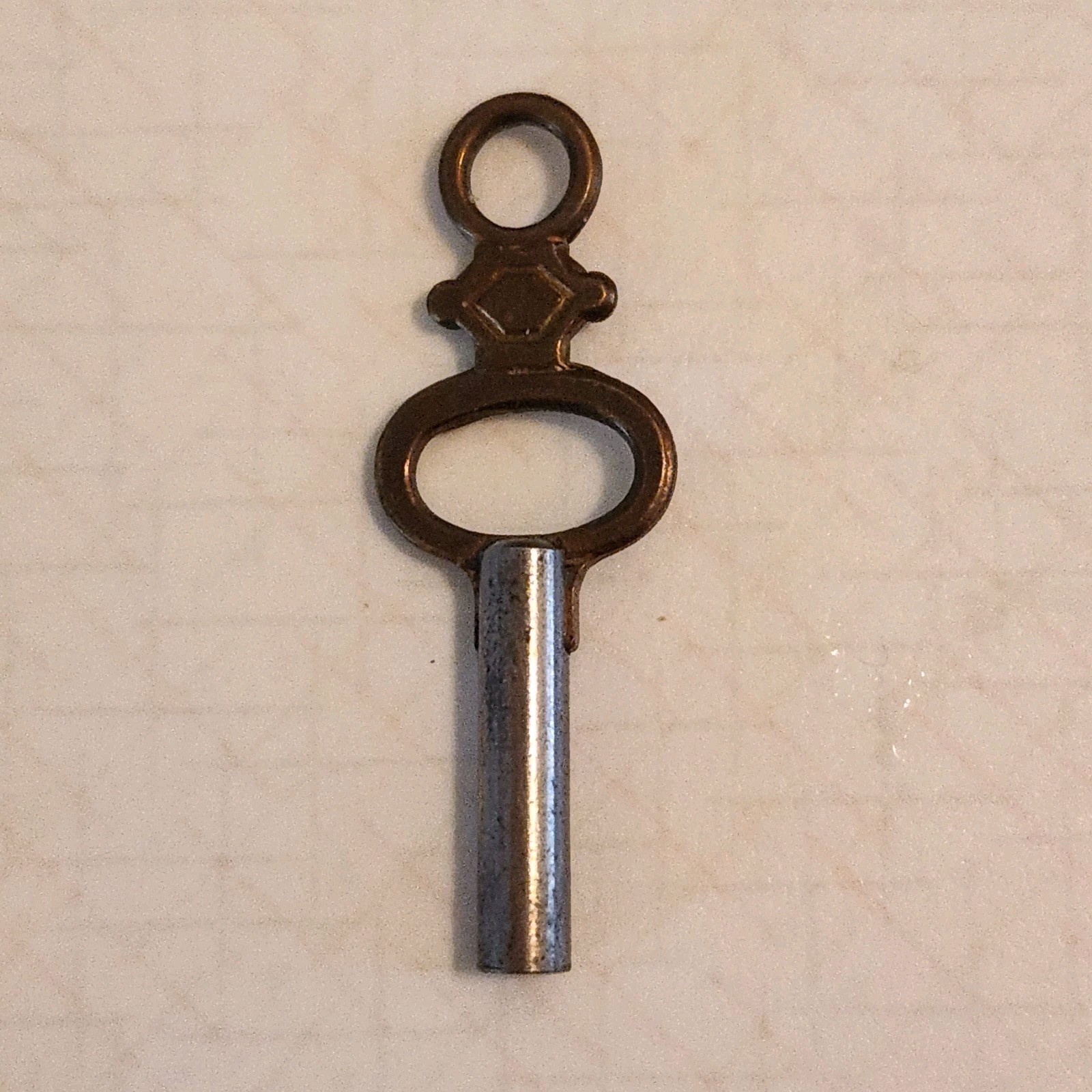 Antique Pocket Watch Key Size 00 Fits Post 2mm Euro .90 In Some English Clocks