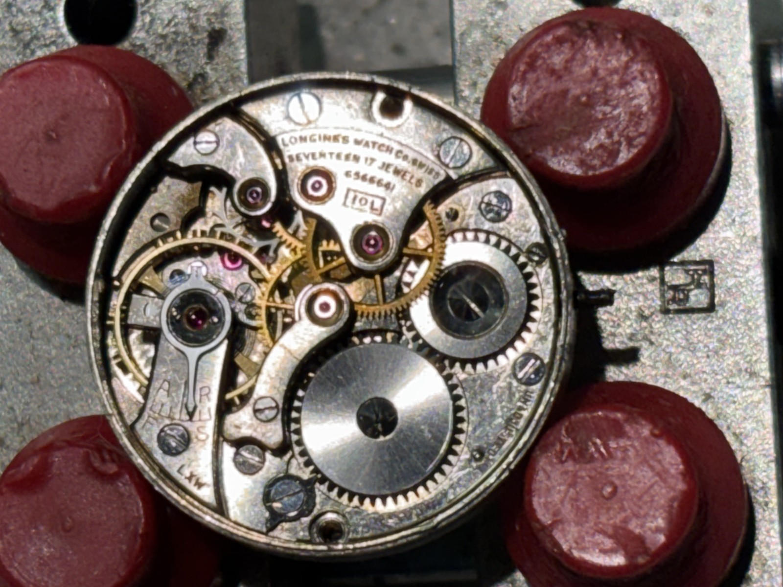 VINTAGE LONGINES Commander WATCH MOVEMENT, CAL. 10L, RUNNING, 17 JEWEL for part