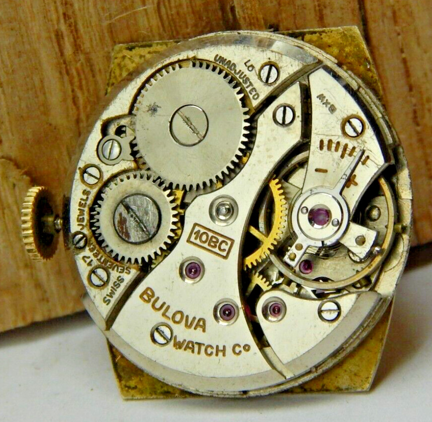 Vintage 1950 Bulova 10BC 17 jewel men’s wrist watch movement with dial and hands