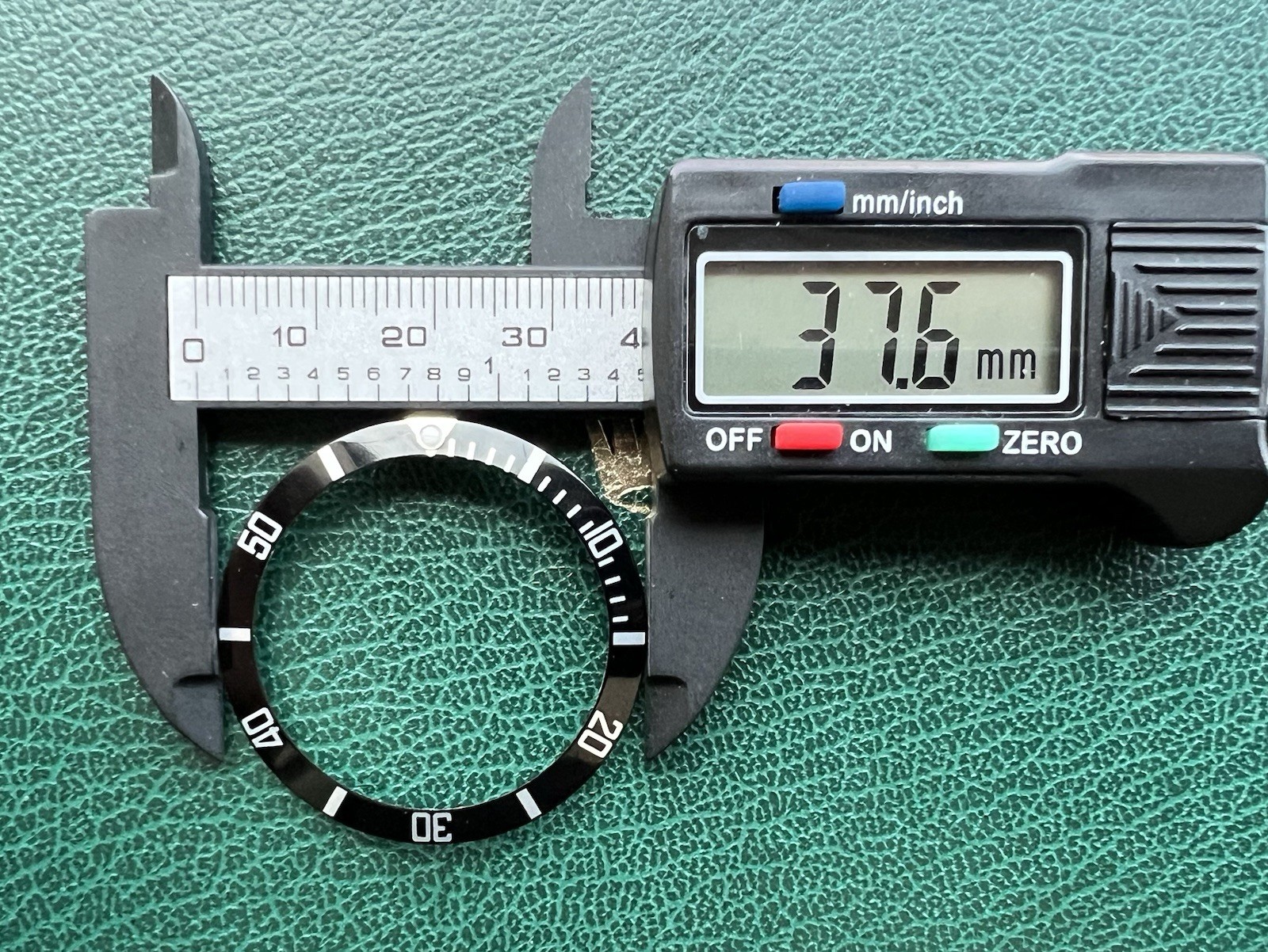 Genuine Rolex Submariner 16610 16800 Pointed 4 Black Watch Bezel Insert OC#1551
