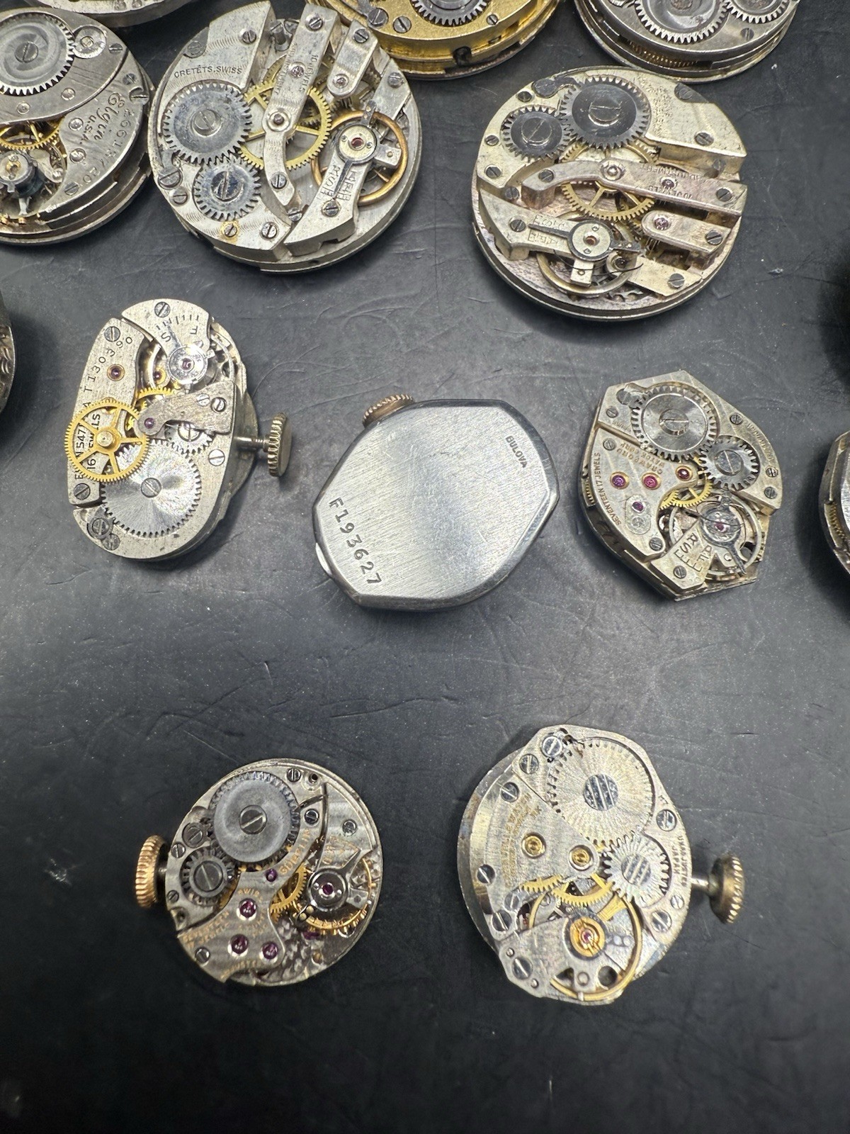 LOT of 36 Vintage Ladies Watch Movements & Dials For Parts/Repair Various Brands