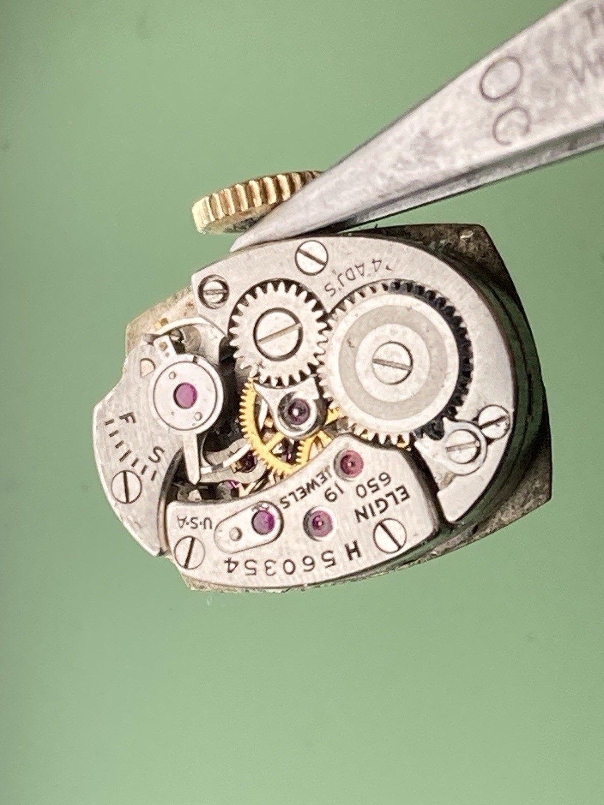 Vintage Lady Elgin 19 Jewel Cal 650 Watch Movement For Parts Repair