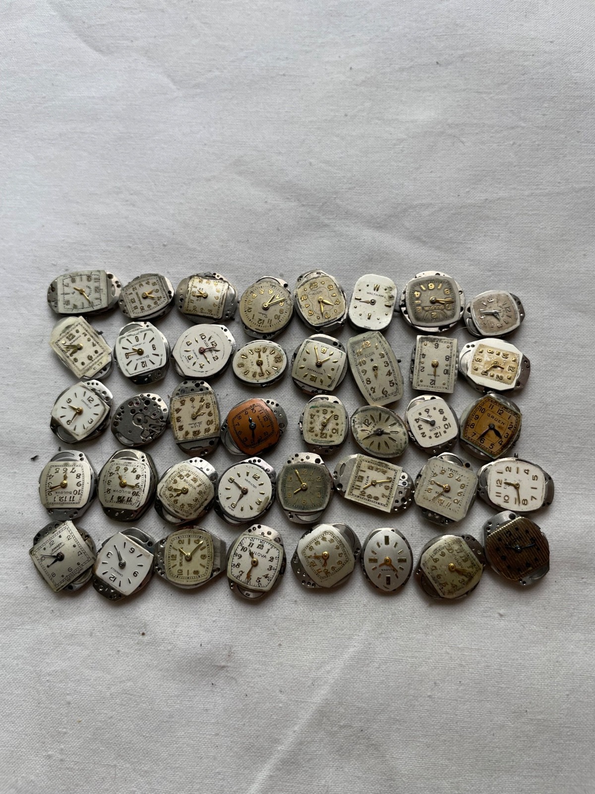 40 movement for USA ladies watches AS IS – Elgin Bulova Waltham Gruen etc.