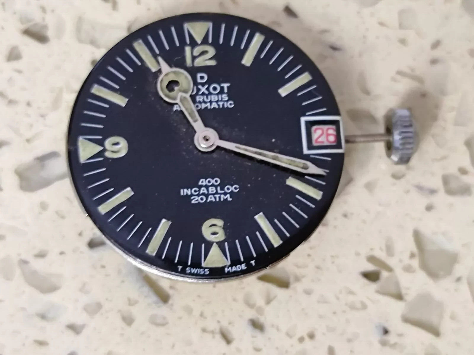 Duxot 400 Diver 20 ATM Incomplete Movement Felsa 4007N Good Balance