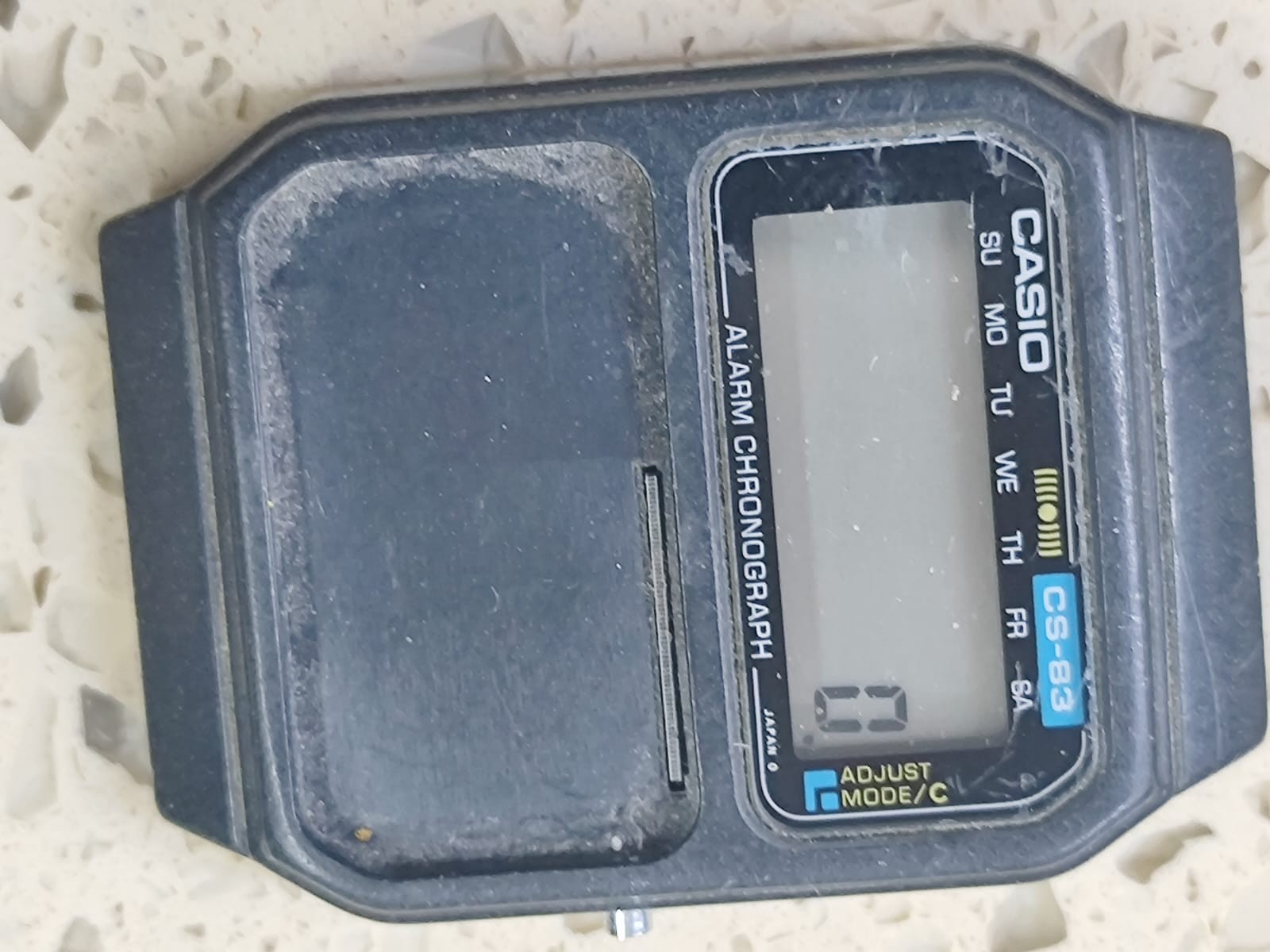 1982 Vintage Casio CS- 83 mod 231 Calculator watch Working for parts Y