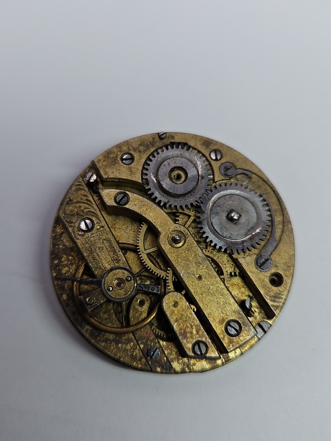 ANTIQUE Unbranded? POCKET WATCH MOVEMENT 40.6MM FOR REPAIR/PARTS