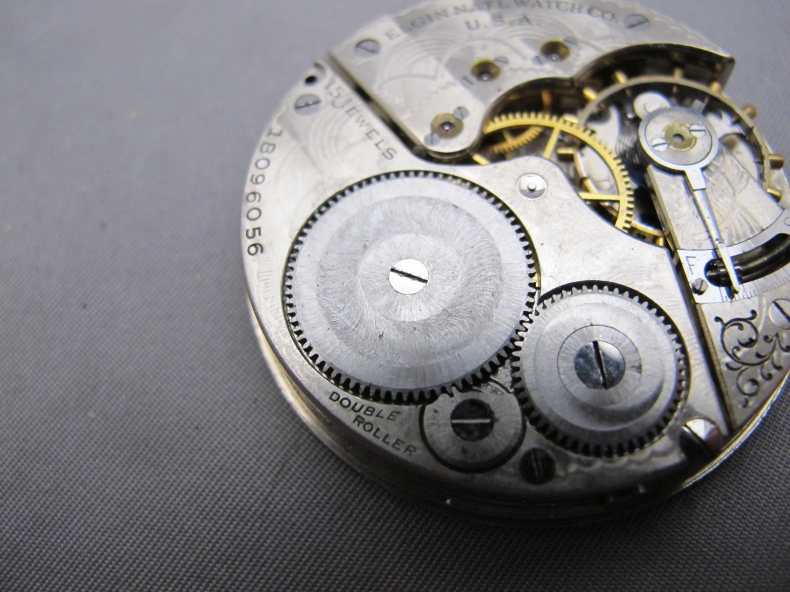 ELGIN Grade 313 Model 7 16S 15J Pocket Watch Movement-3/4 Plate-1915 #18096056