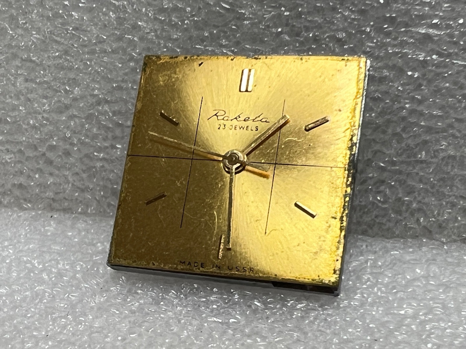 Watch movement USSR Raketa Cal.2209 plus Dial. For parts .