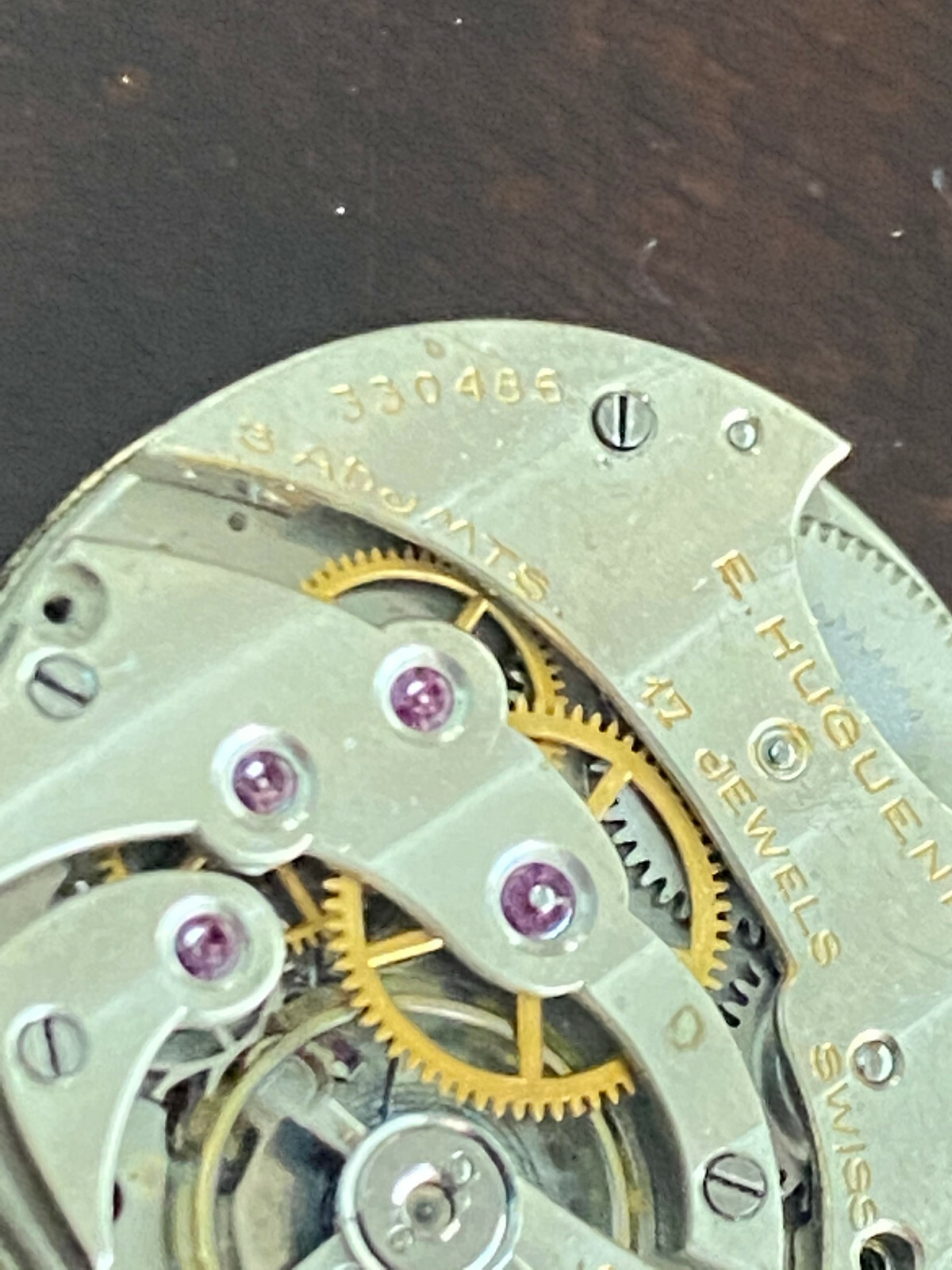 VINTAGE 18.9MM E.HUGUENIN BAILEY BANKS AND BIDDLE CO. WRIST WATCH MOVEMENT