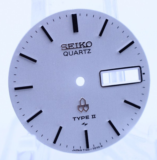 SEIKO QUARTZ TYPE II 7123-7070 R NOS WRIST WATCH DIAL (KP)