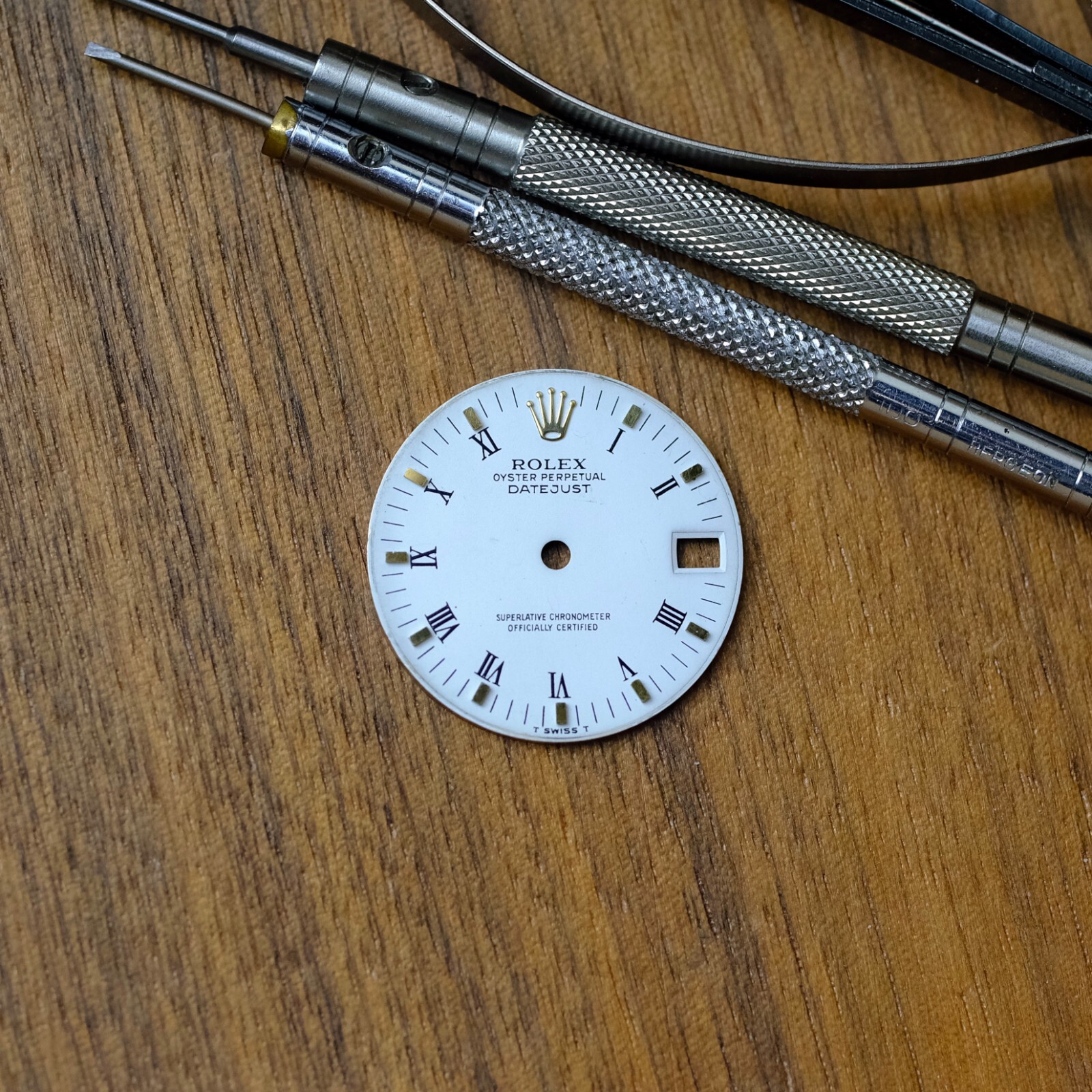 AUTHENTIC ROLEX OEM 31MM DATEJUST WHITE ROMAN DIAL W/ GOLD INDEX 68278 MID-SIZE