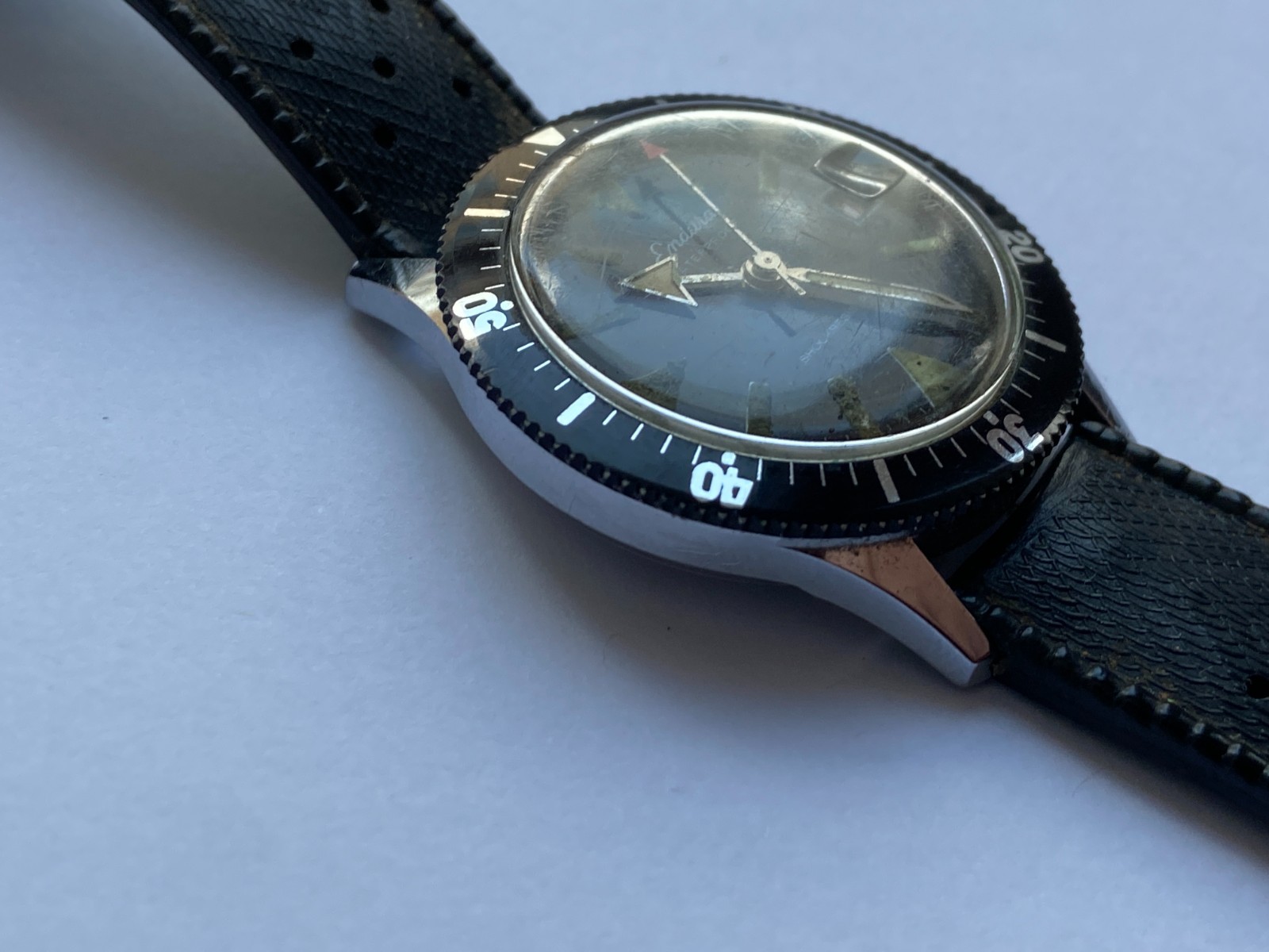 VINTAGE MEN WRIST WATCH SALE FOR PARTS DIVER ENDURA DATE CAL. EB 8800 1 JEWEL