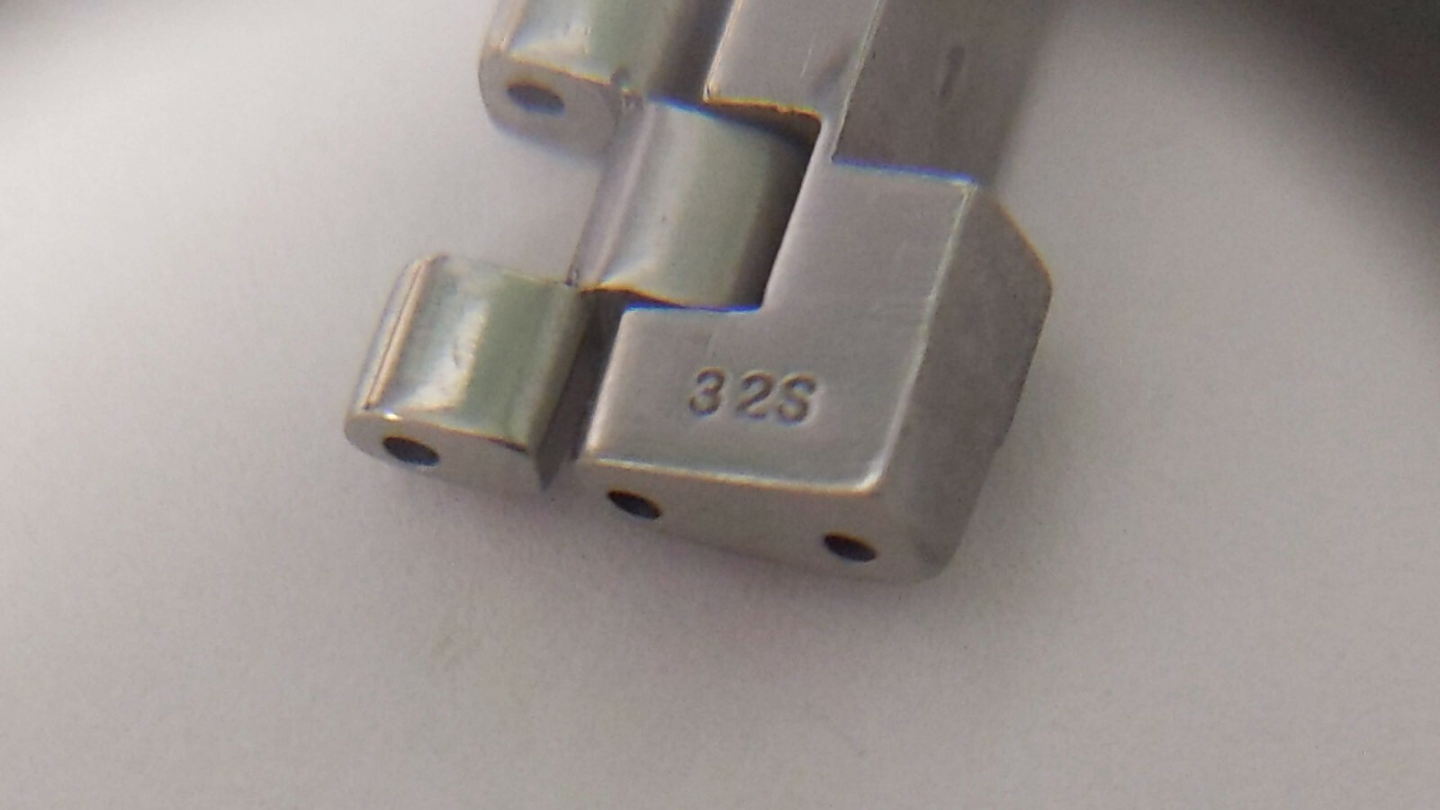 genuine 114ST Omega LINKS S/S 20.4mm TWO-PIECES, brushed Steel, pre-owned 32S