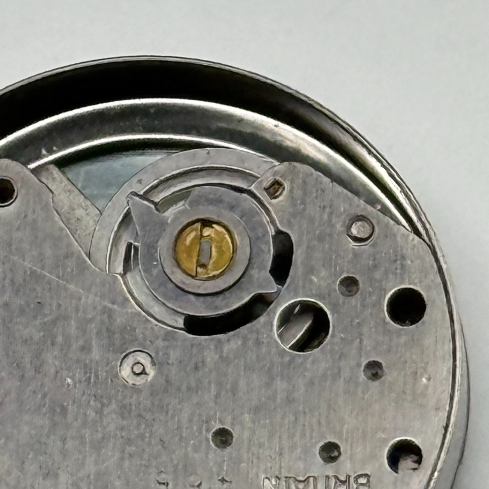 Timex 465 Watch Movement Great Britain Brown Dial Vintage Parts Repair 15.1mm