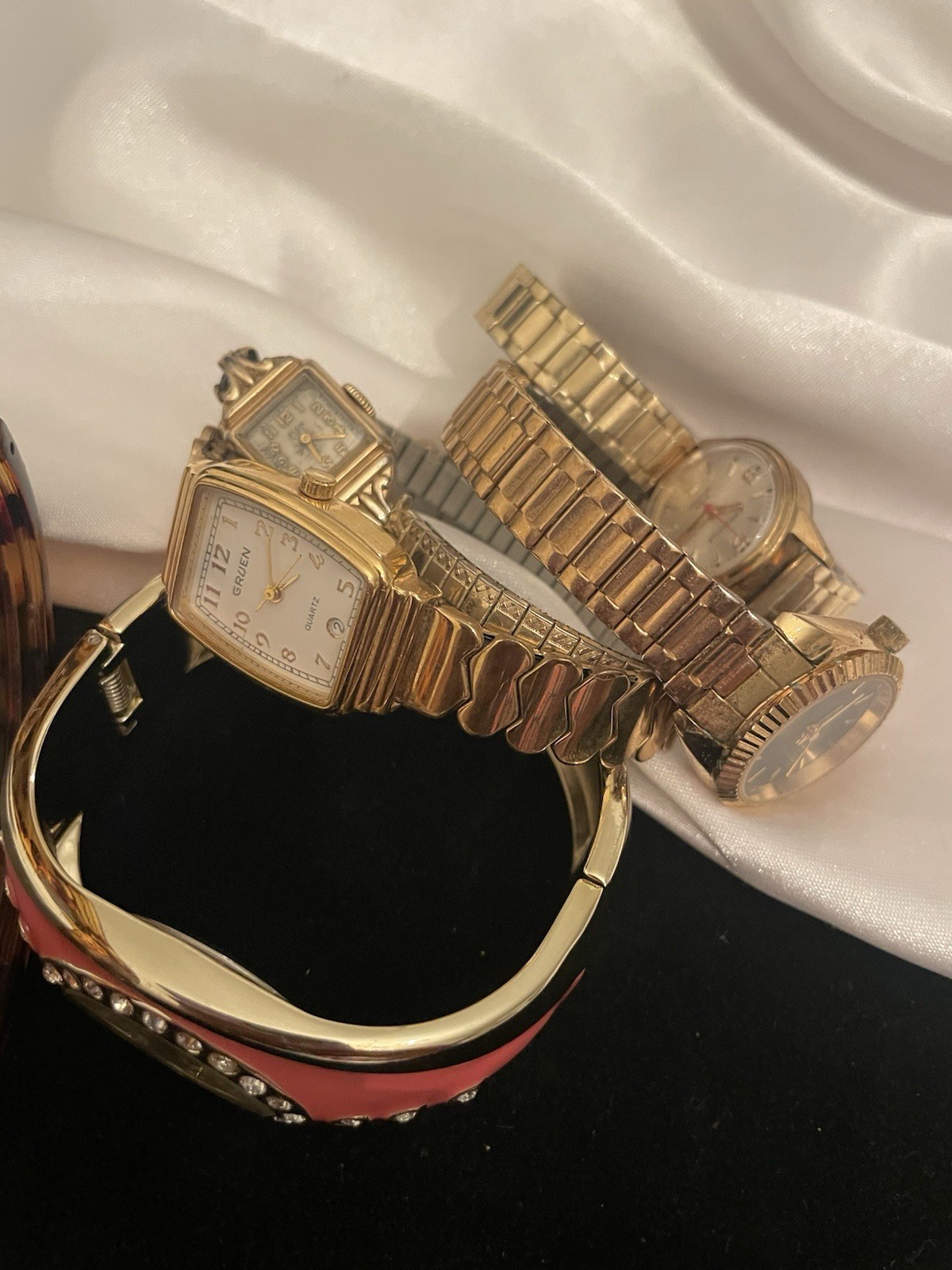 VTG WATCH LOT FOR LADIES None Working PARTS & REPAIR Elgin Caravelle Benrus MORE