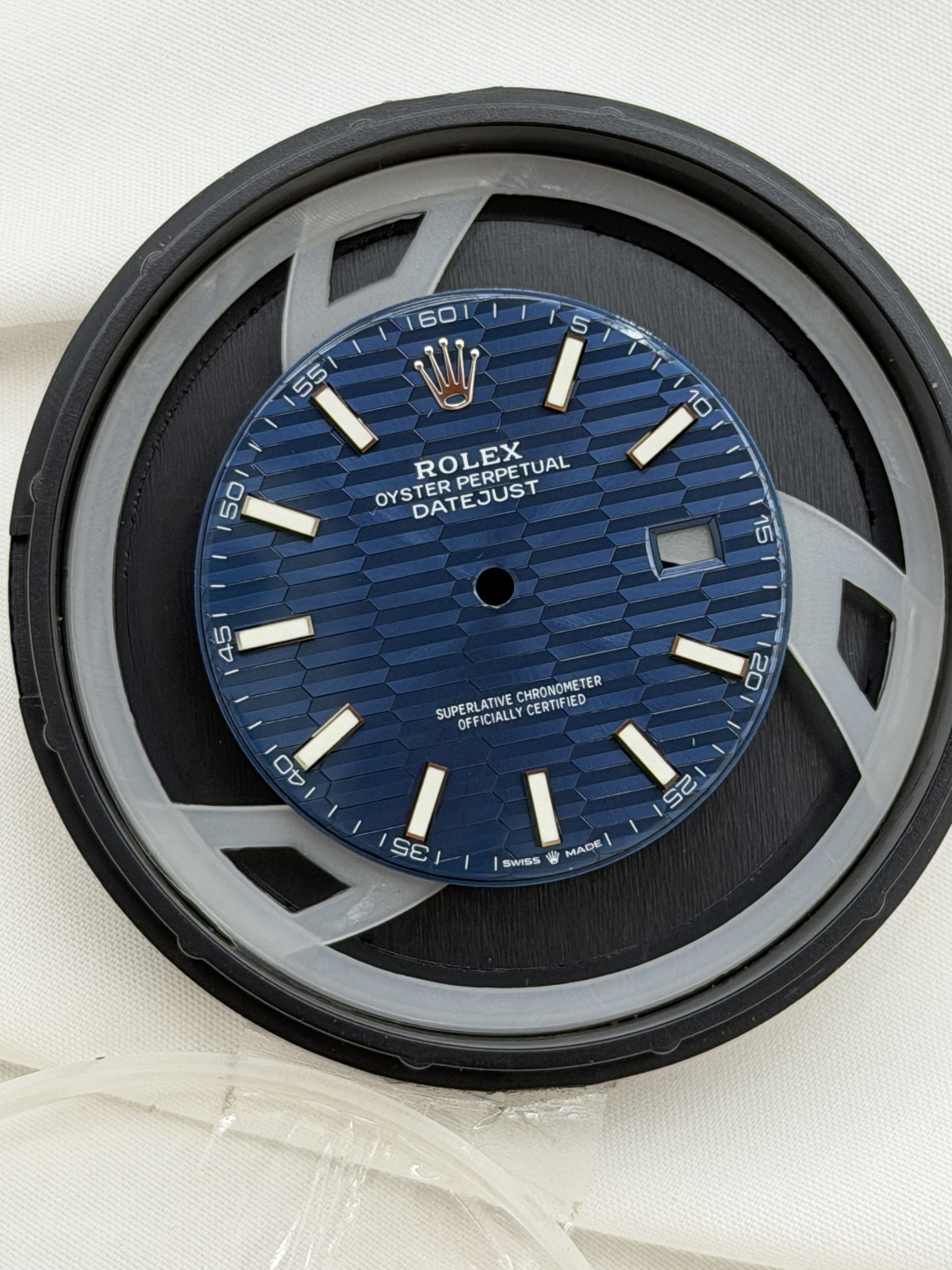 Rolex Datejust 41 ref#126334 Blue motif Dial Genuine