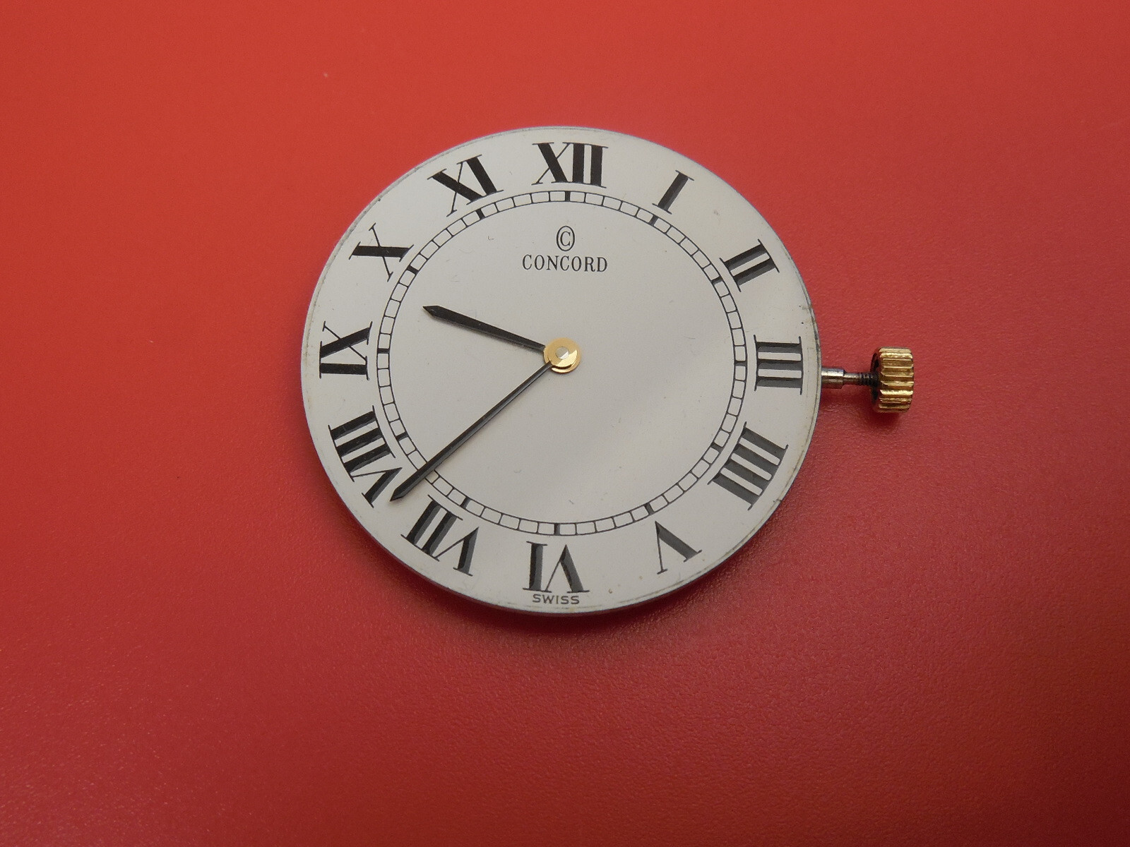 GENUINE CONCORD 6 JEWEL QUARTZ MOVEMENT & NO DATE DIAL & HAND