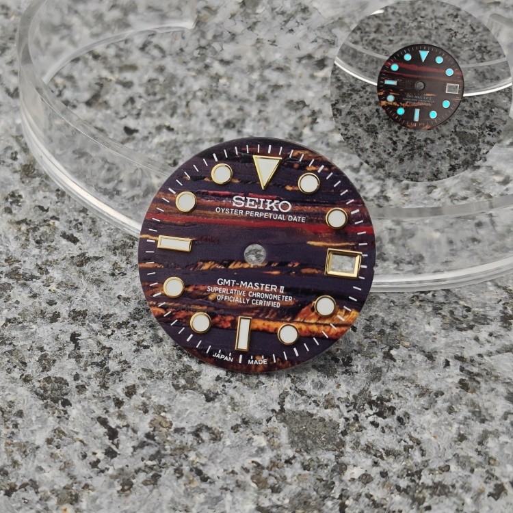 28.5mm GMT Bark Grain Watch Dial Blue Luminous Date for Nh34 Nh35 Nh36 Movement