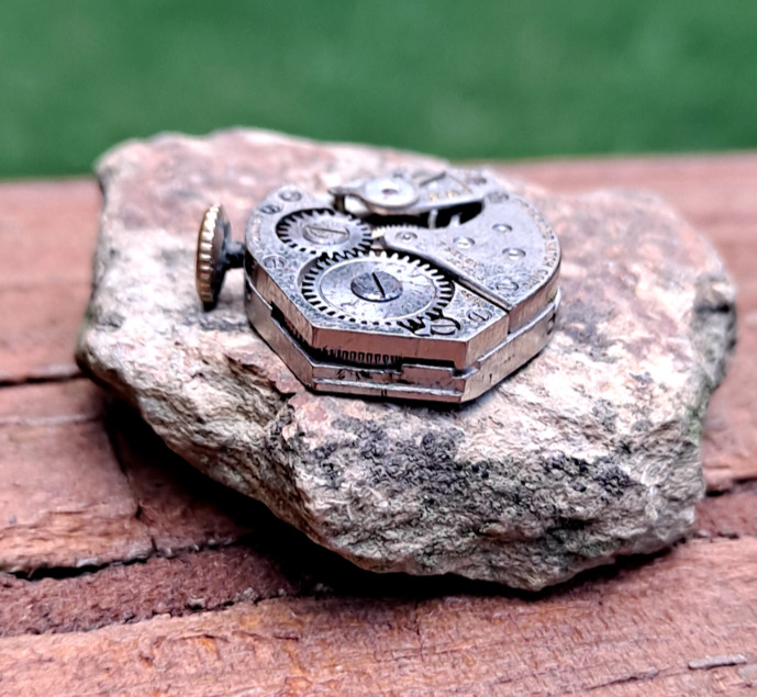 crawford watch company swiss made wind up 7 jewels watch parts