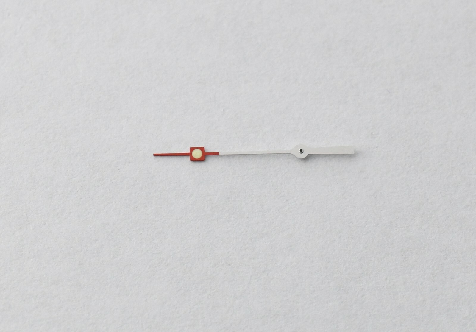 Genuine Breitling Center Sweep Avenger Hand – 16.9mm #35