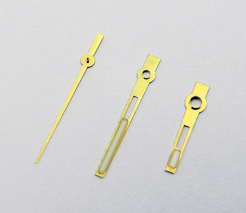 Genuine Rolex Sky-Dweller 18k Yellow Gold Chromalight Luminous Hands Ref 477339