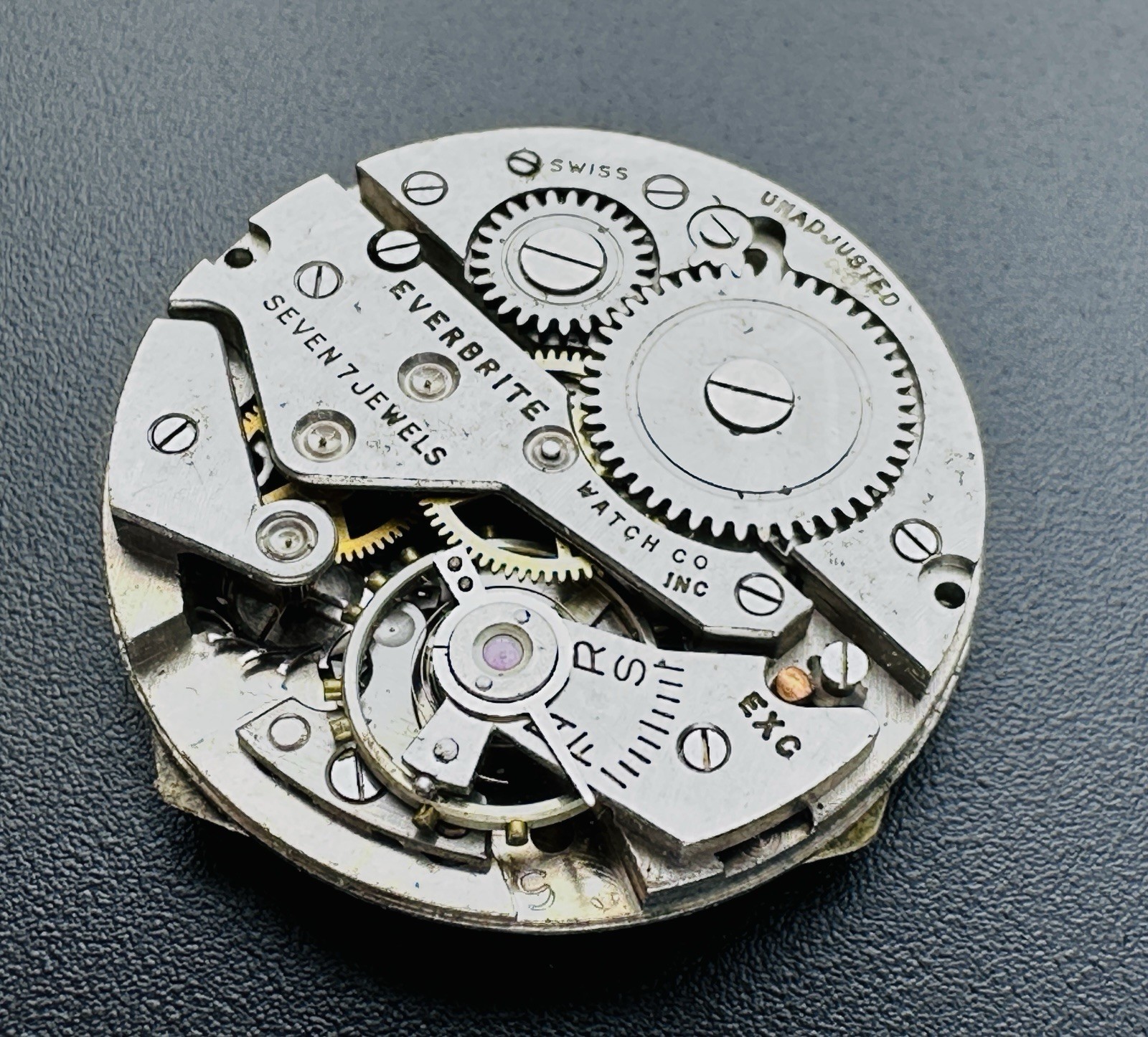 Vintage Everbrite 7 Jewel Swiss Crosby Men’s Military Watch Movement – Parts O3