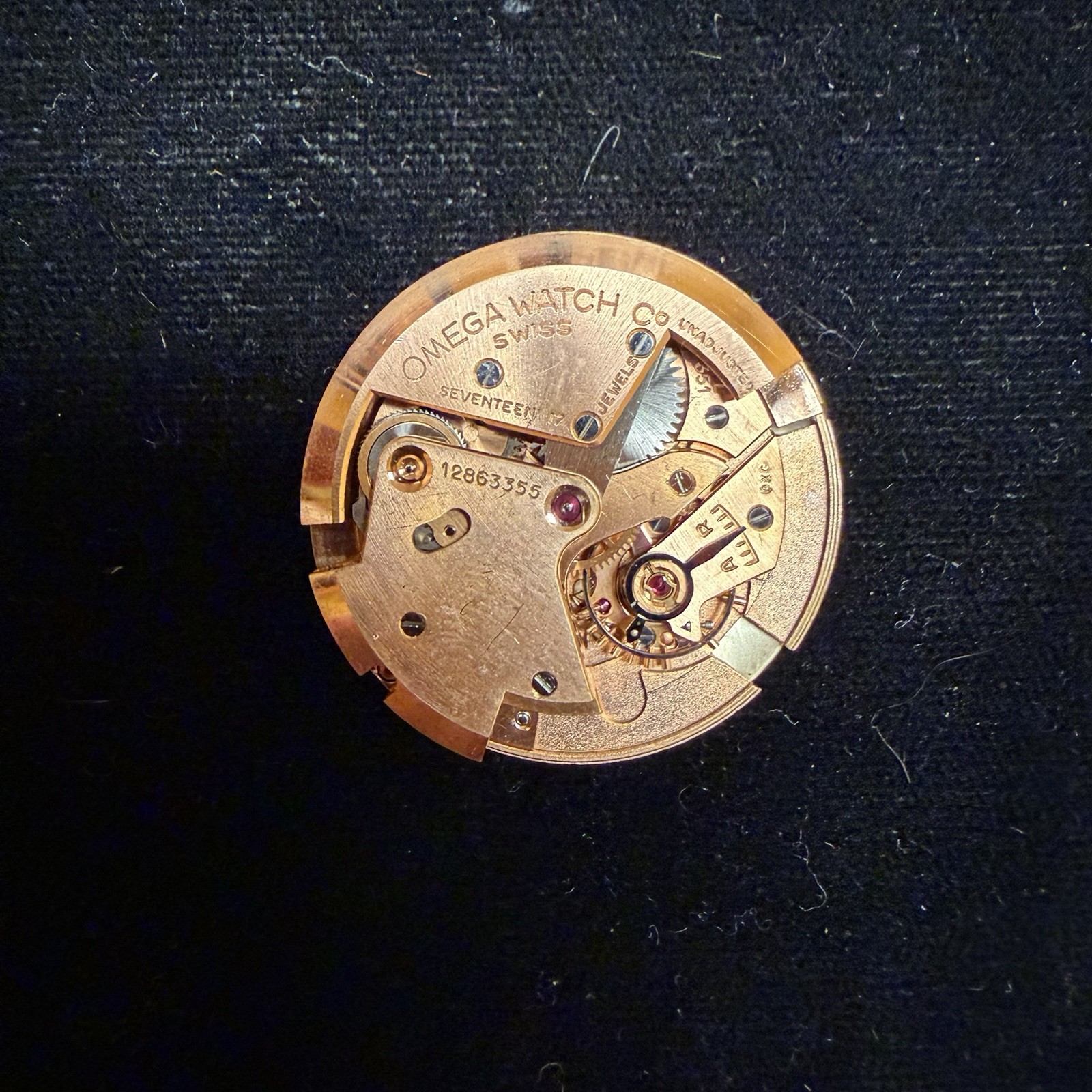 Vintage Omega 1950s Automatic Wristwatch Movement 17j 351 Swiss Parts Or Repair