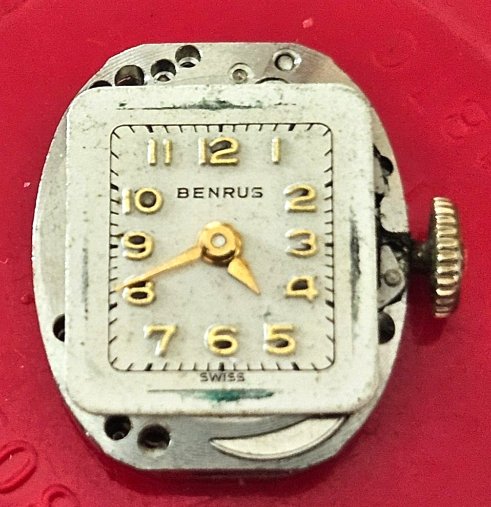 BENRUS BN1 15J SWISS WATCH MOVEMENT (BALANCE RUNS WITH ROTATION) LOT.325