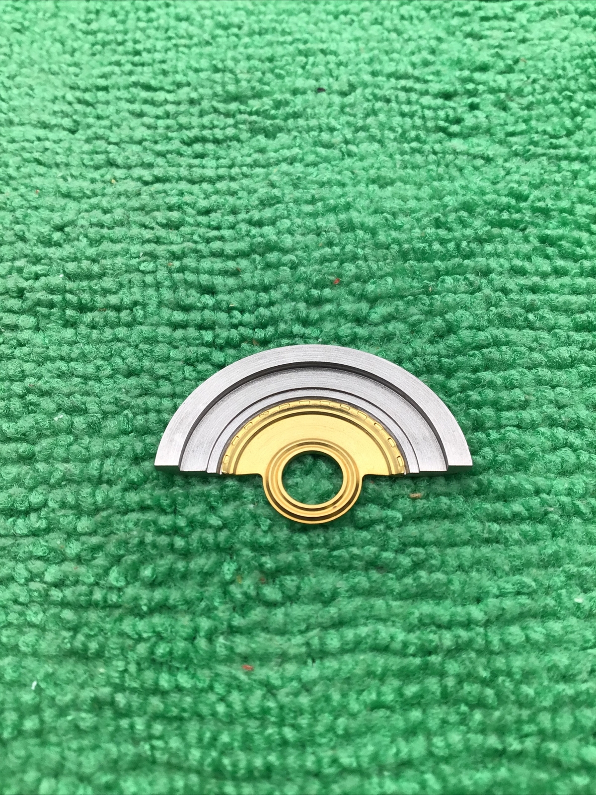 Sellita Oscillating Weight Rotor, 26 Jewels, 2 Tone, Swiss Made