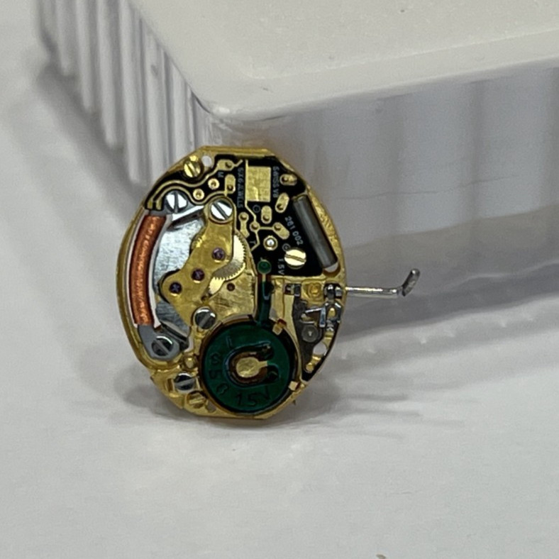 ETA 281.002 Movement Quartz L200.6 Jewels 6 Swiss Made Running