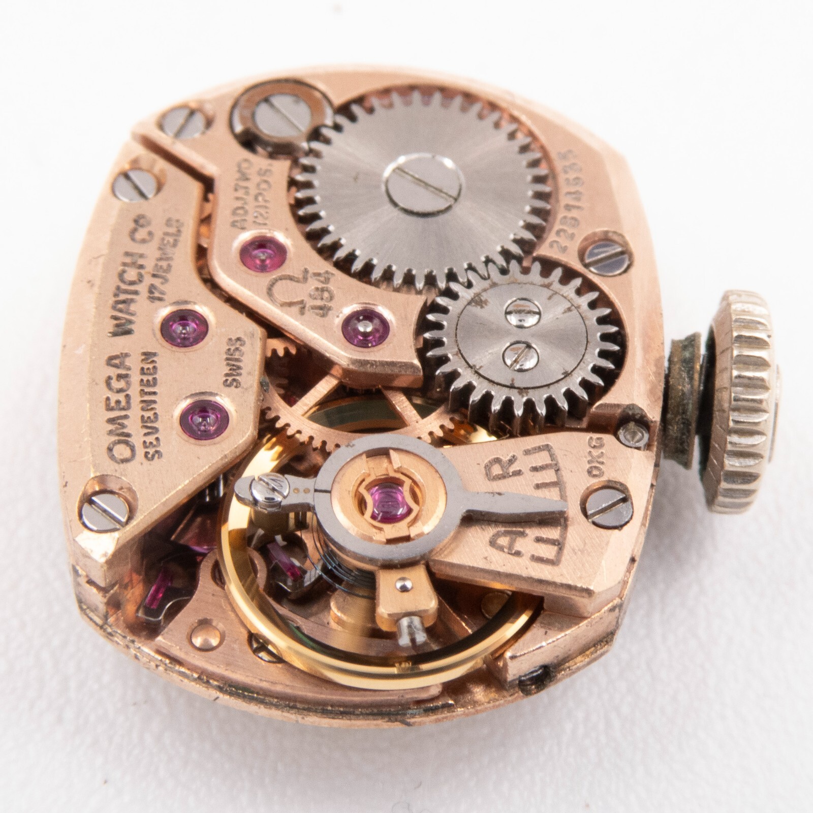 Vintage Omega Caliber 484 17-Jewel 2-Adjustment Wristwatch Movement, Runs