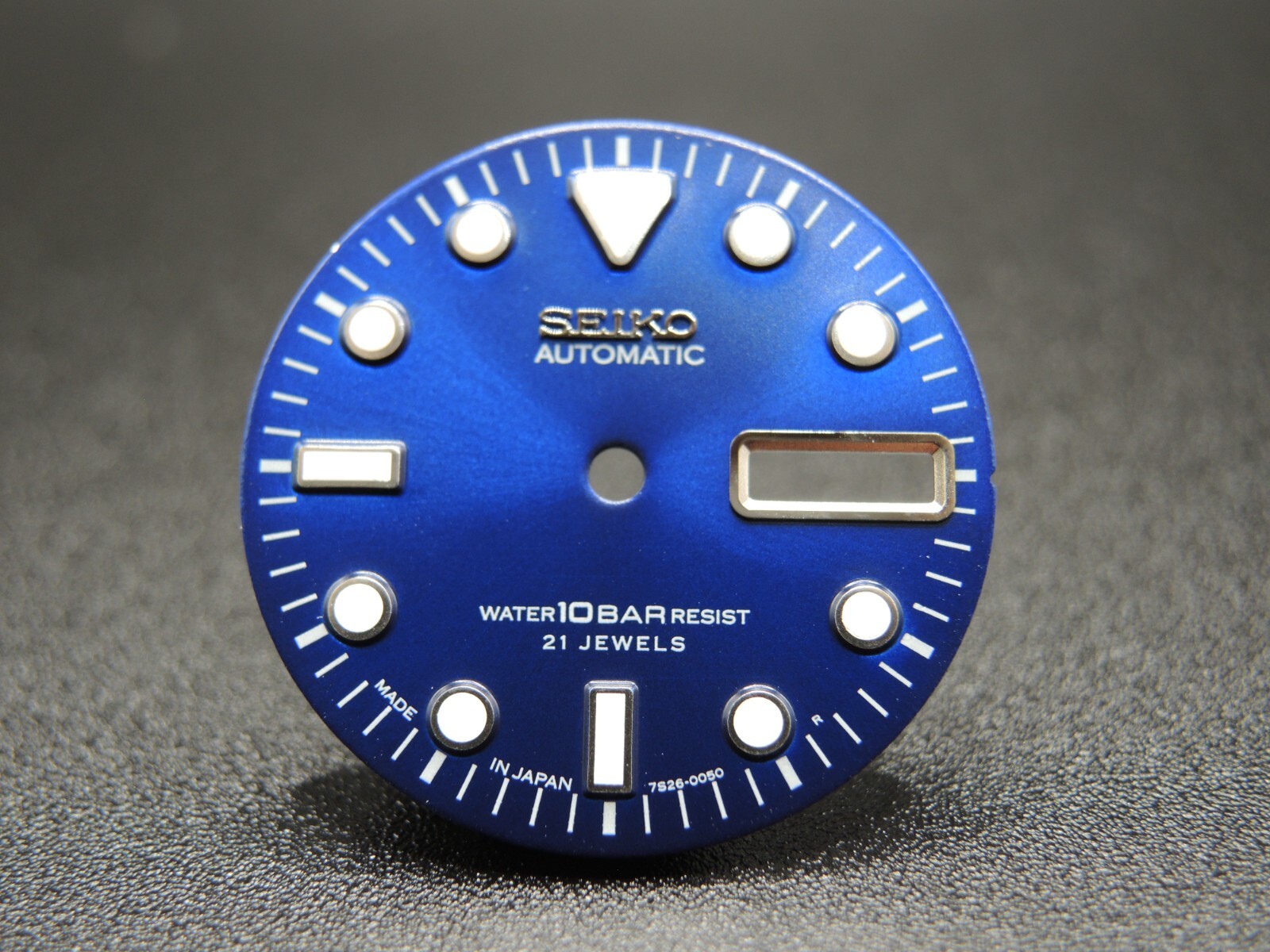 NEW ROYAL BLUE SUNBURST DIAL DIVERS 10BAR DAY/DATE SKX007/ SKX031-033 / NH36