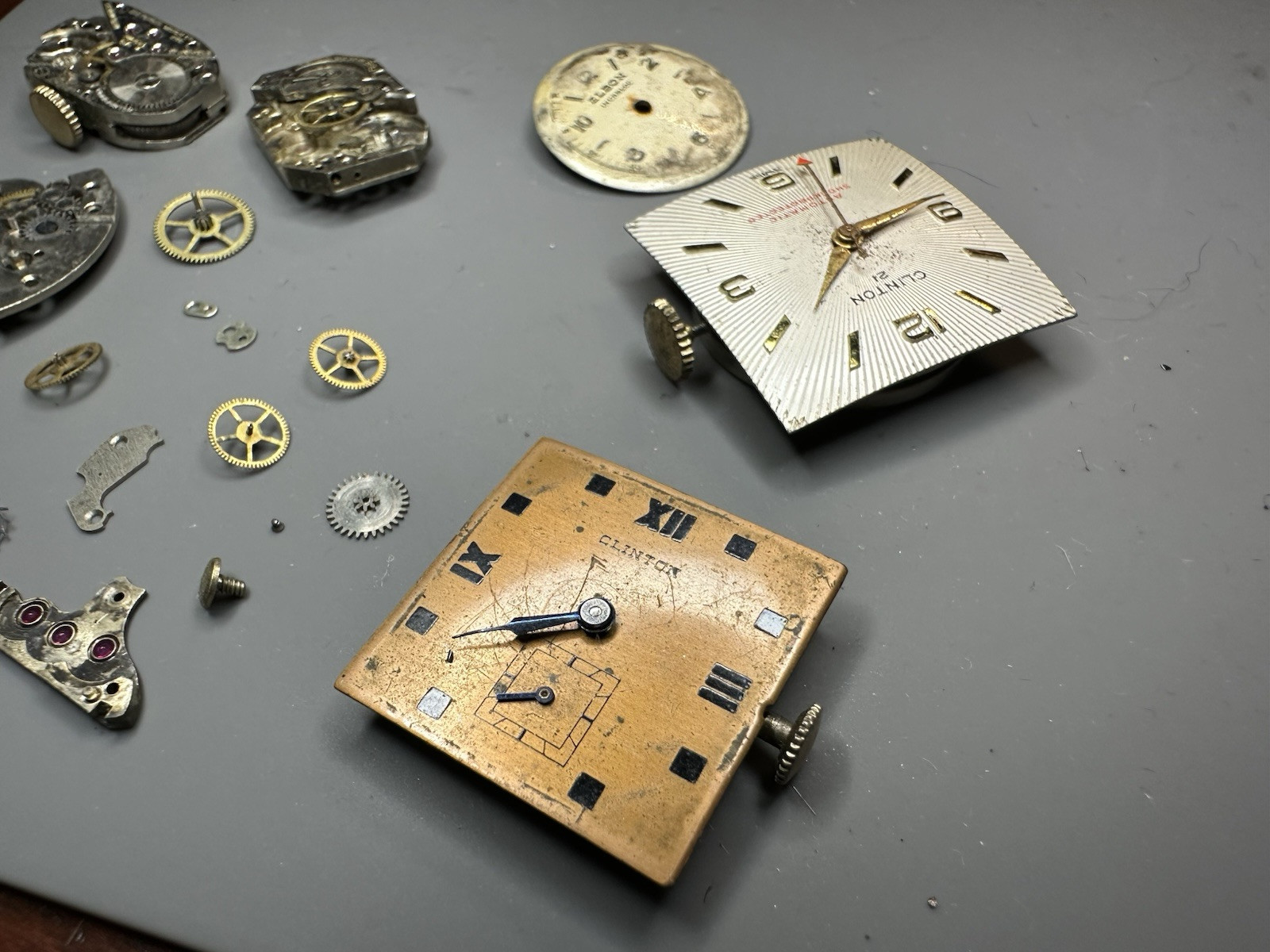 Watch Parts Lot Vintage Parts/repair AS 299 AS 1051 AS700N Untested