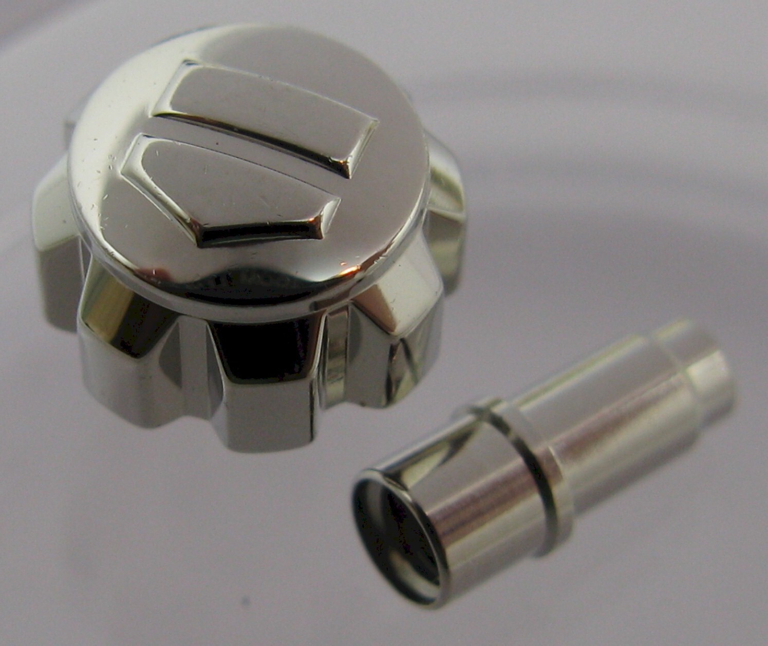 TAG waterproof screw crown 7.7 mm in s. steel * Tap 10 * with its tube